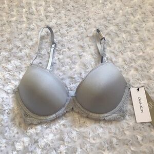 Calvin Klein Women’s Lt Blue Lace Push Up Demi Bra - 32C